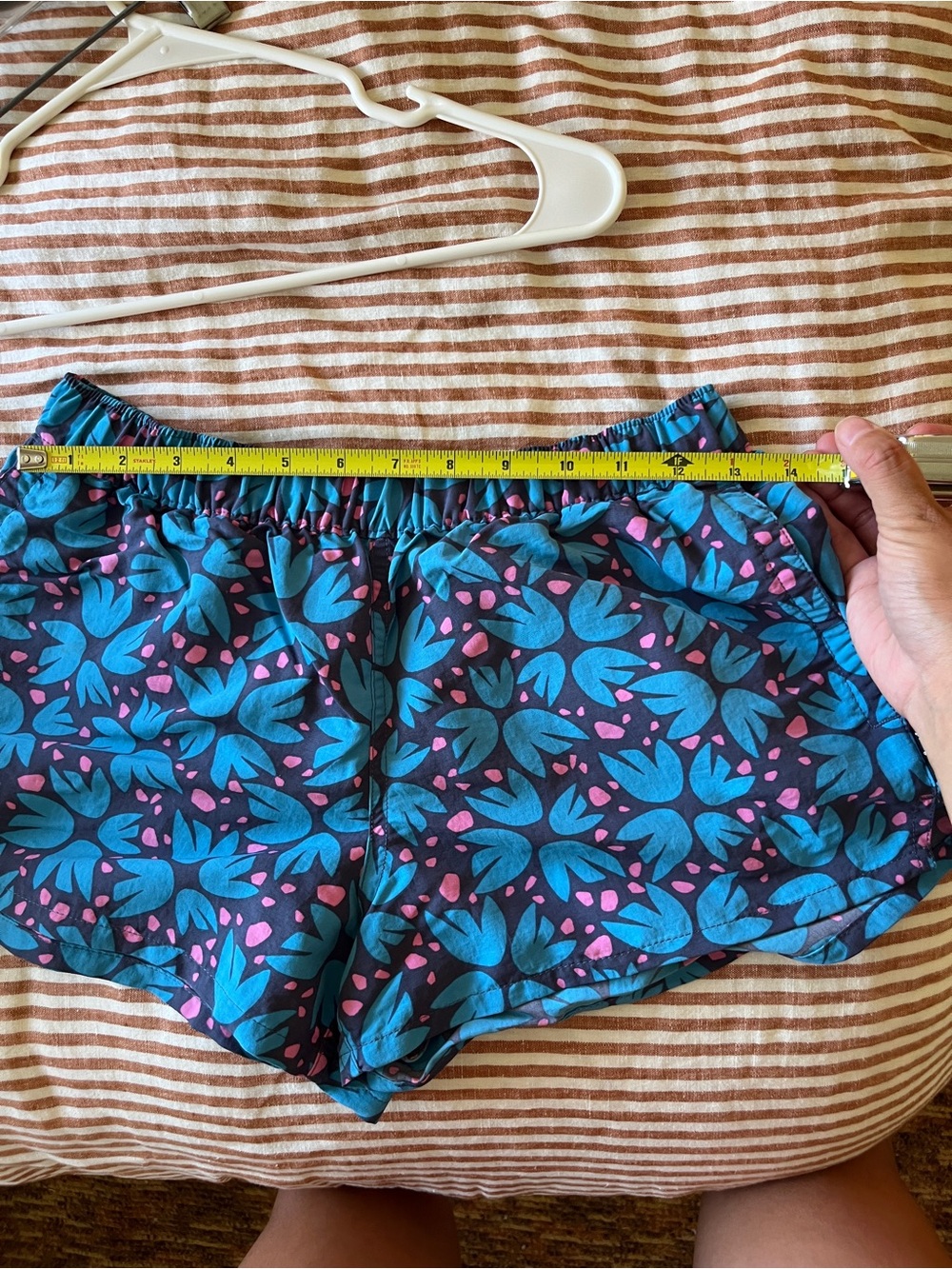 Patagonia baggies Blue Floral Athletic Shorts with Pink Accents - Picture 4 of 4